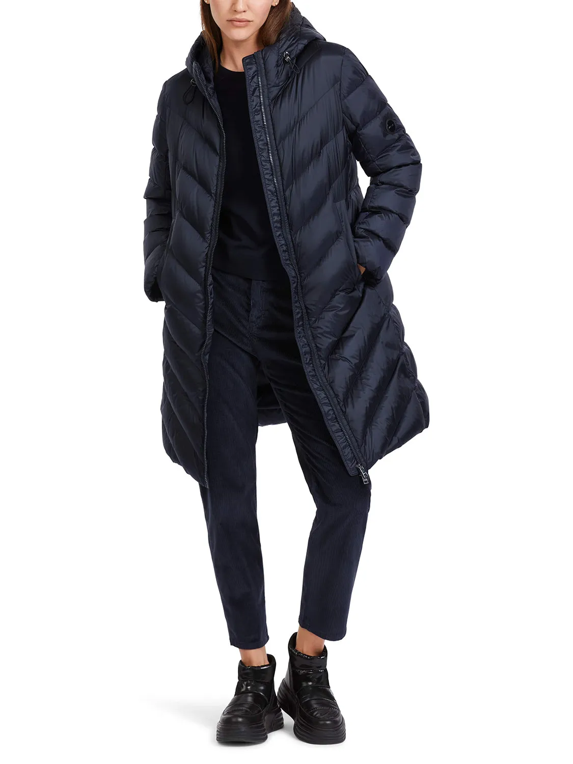 MarcCain Sporty "Rethink Together" Down Coat VA 11.02 W71