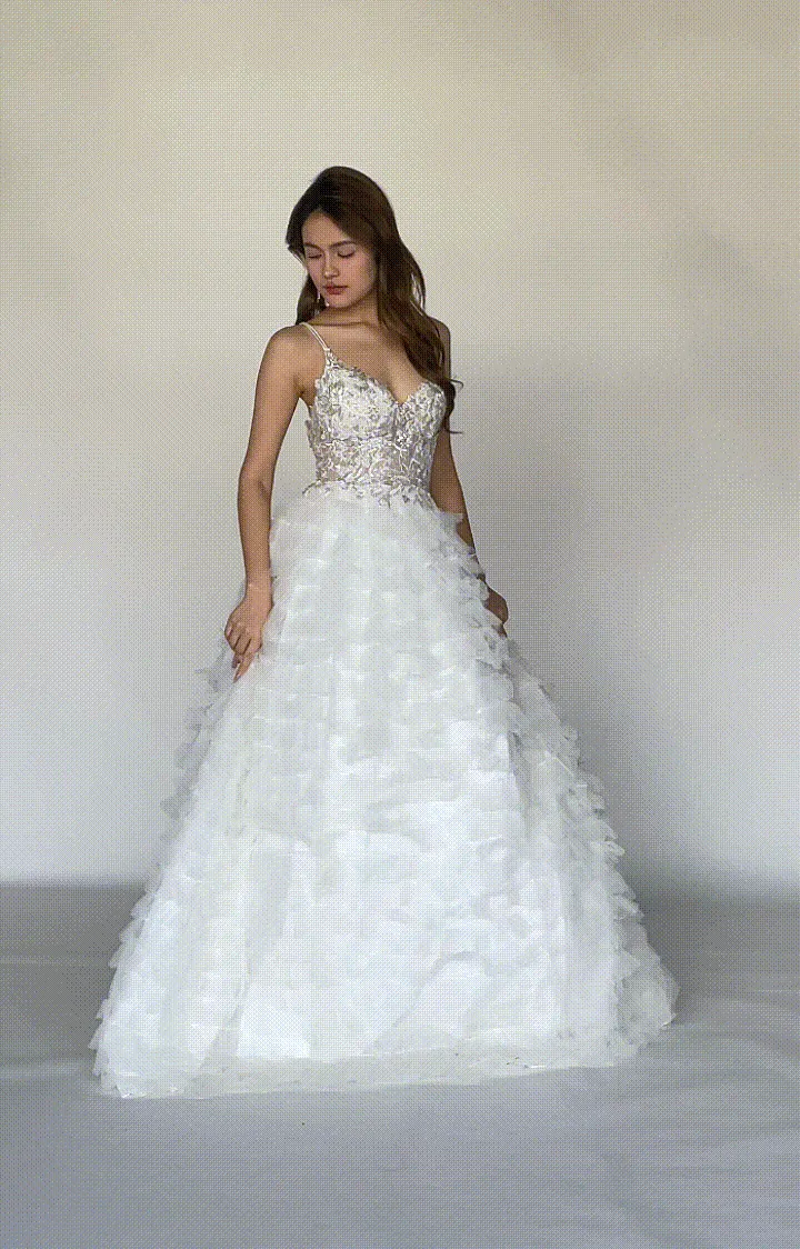 Spaghetti Straps Beaded Bodice Puffy Dresses