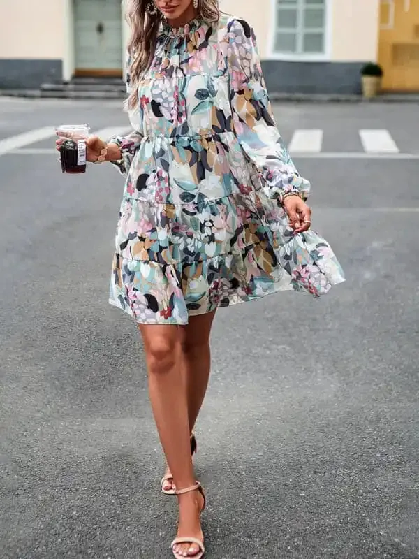 Women’s Elegant Long-Sleeved Dress