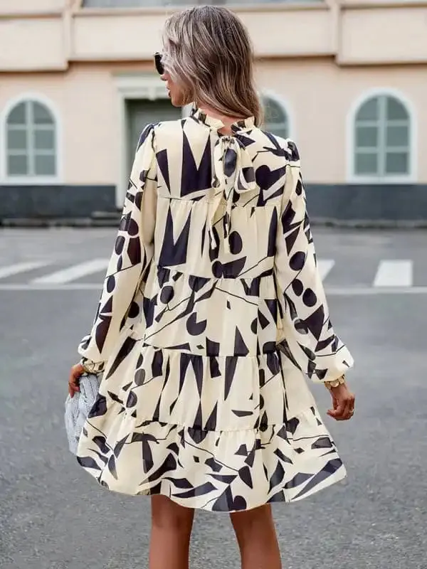 Women’s Elegant Long-Sleeved Dress