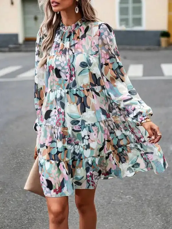Women’s Elegant Long-Sleeved Dress
