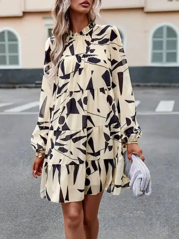 Women’s Elegant Long-Sleeved Dress
